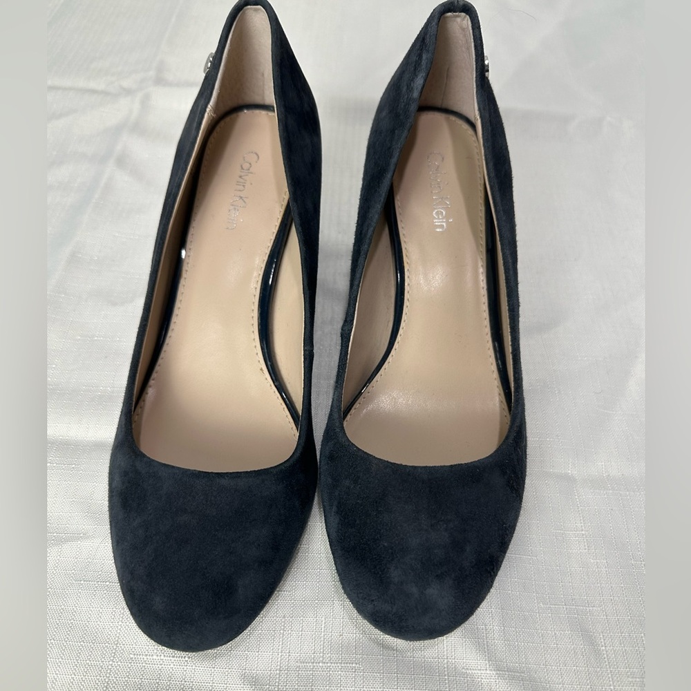 Calvin Klein Navy Suede Kasey Pumps Size 36/6